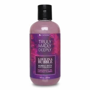 LOVEWINX TRULY MADLY DEEPLY LOVE IN A BUBBLE, BUBBLE BATH 237ML - BRAND NEW